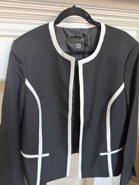 Black Label by Evan Picone Black Collarless Blazer with White Trim SZ 18